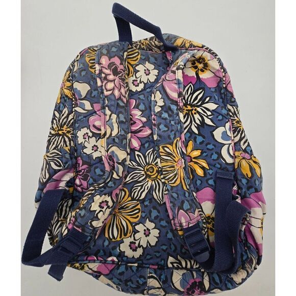 Vera Bradley Quilted Floral Backpack With Pink Interior & Multiple Pockets - Picture 2 of 7